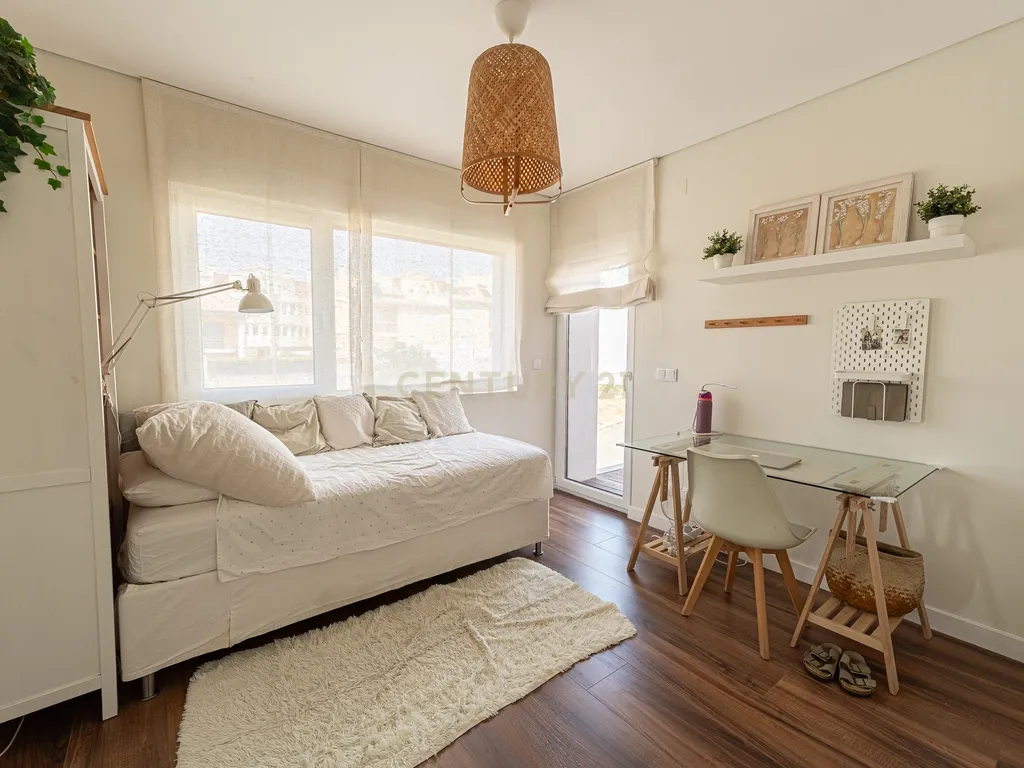 Moradia Geminada T4 em Carcavelos, Sassoeiros - Image 33