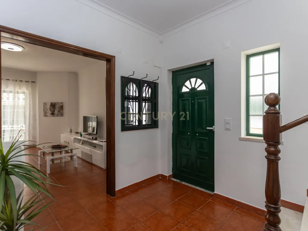 Moradia T3 na Quinta do Conde / Sesimbra com Excelente Localização - Image 8