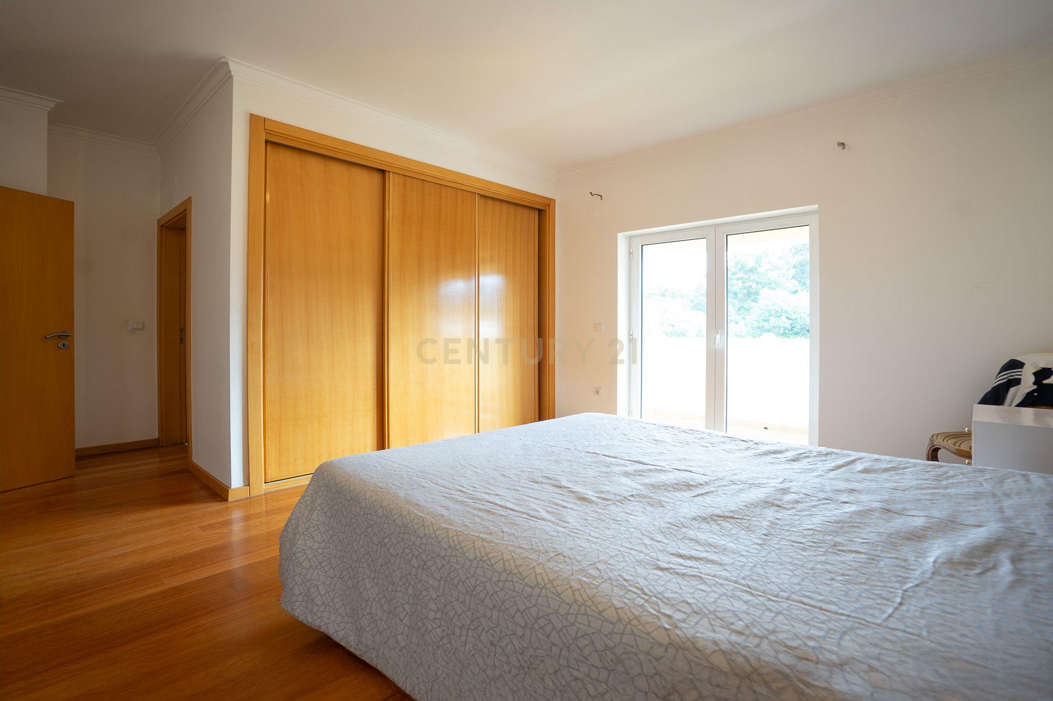Moradia T4 - Lousã - Image 44