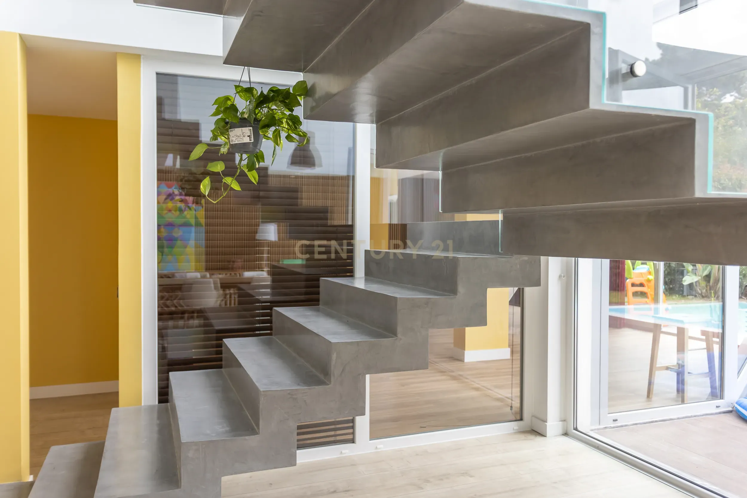 Moradia contemporânea, com piscina, no Aroeira Village, Concelho de Almada - Image 32