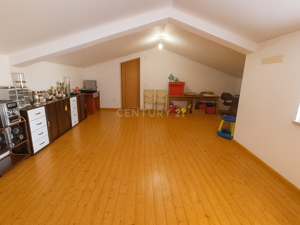 Castro Verde: Viva Uma Casa Onde os Sonhos se Encontram Com Tranquilidade. - Image 31