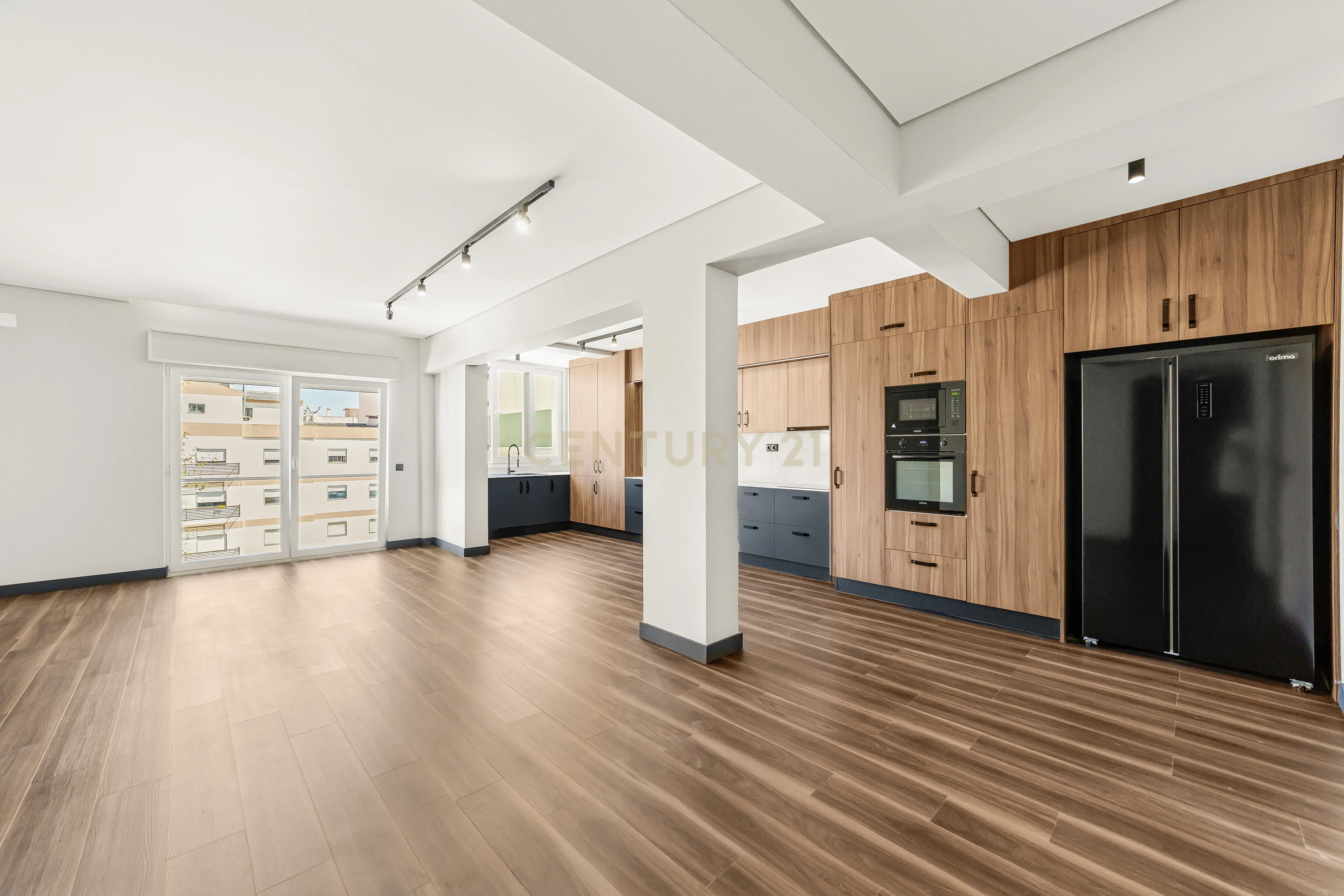 Apartamento T3 Totalmente Renovado
