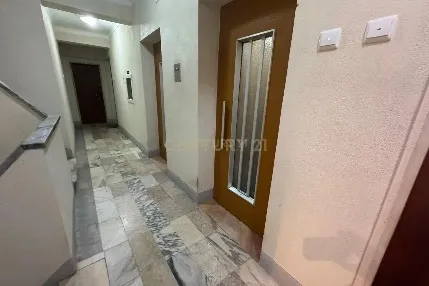 Encantador Apartamento T1 Renovado para Arrendamento de Longa Duração – Amadora, Lisboa - Image 4