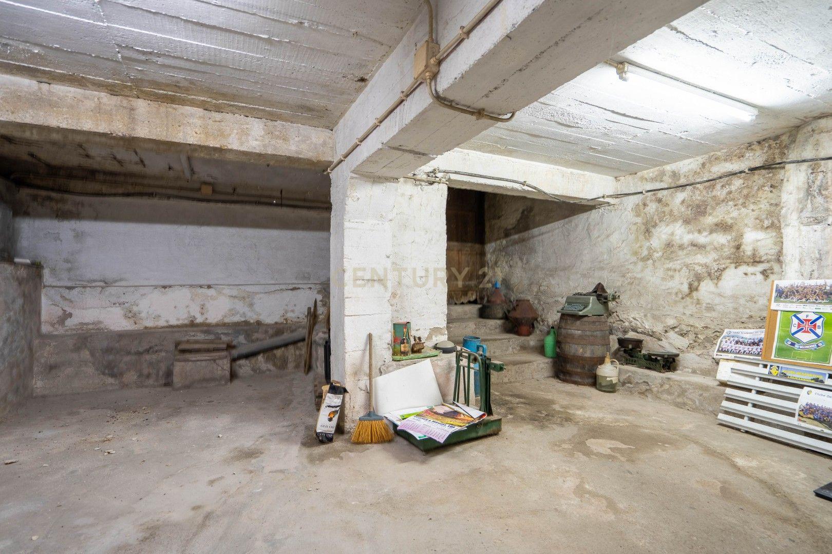 Fotografia 12 de Armazém para Recuperação em Lousã, Coimbra - 110m²