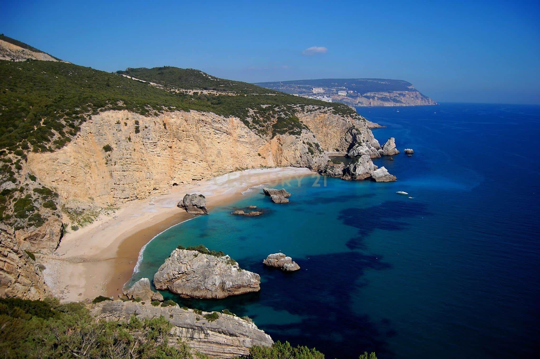 Fotografia 3 de Casa Isolada em Sampaio-Sesimbra, Setúbal com Piscina e Vista Panorâmica