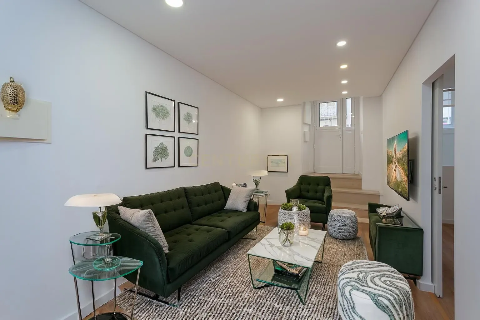🏡 Apartamento T1+1 na Bica – Viva no coração histórico de Lisboa - Image 1