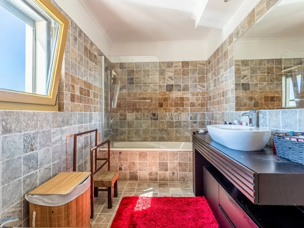 Moradia T4, em Sintra/Assafora, piscina e terreno de 3.720m2 - Image 37