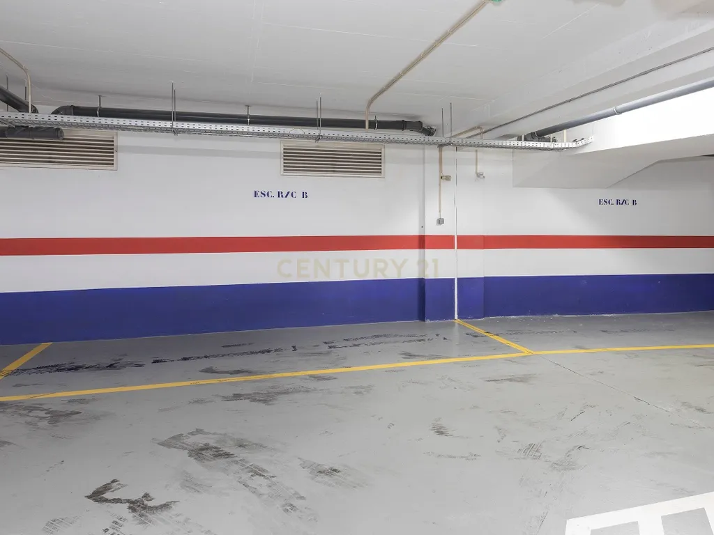 Espaço Comercial junto a Estação de Benfica - Image 10