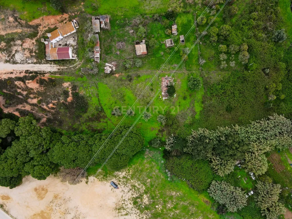 Setúbal - Terreno com capacidade construtiva (4.280m2) - Image 4