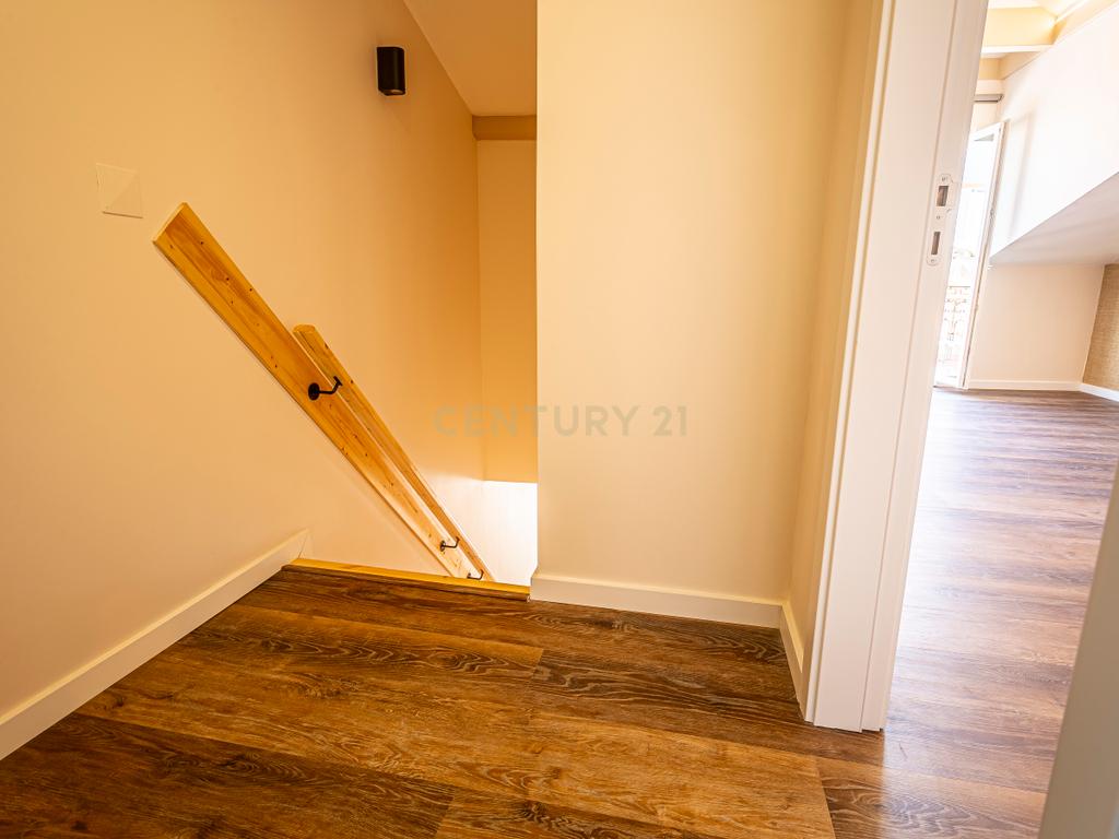 Magnifico Duplex | A Estrear | Centro Histórico de Setúbal | Junto à Sé - Image 16