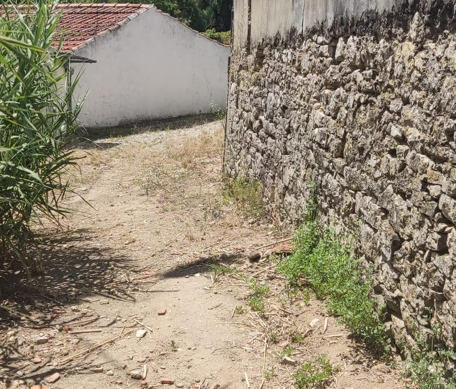 Terreno Urbano em A- da Beja-  Amadora, Oportunidade Única por 140.000€ - Image 9