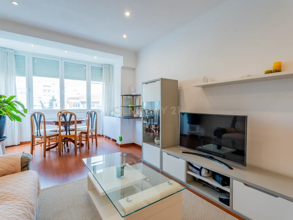Apartamento T3 - Oeiras - Image 28
