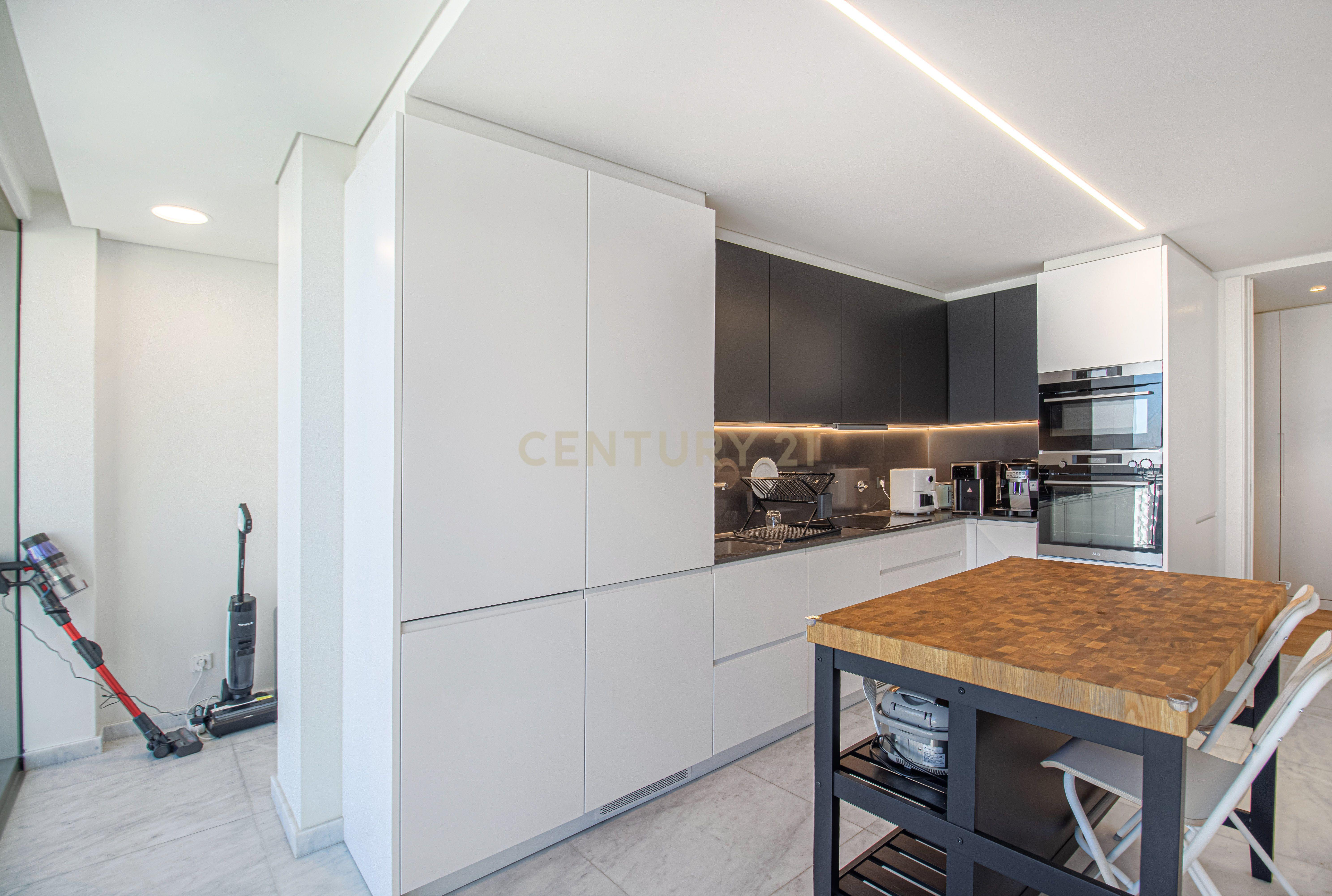 Apartamento T2 no Infinity em Campolide - Image 3