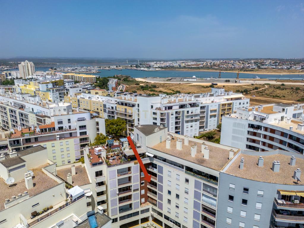 Apartamento T2 - Oportunidade Única a 5 Min da Praia da Rocha! - Image 35