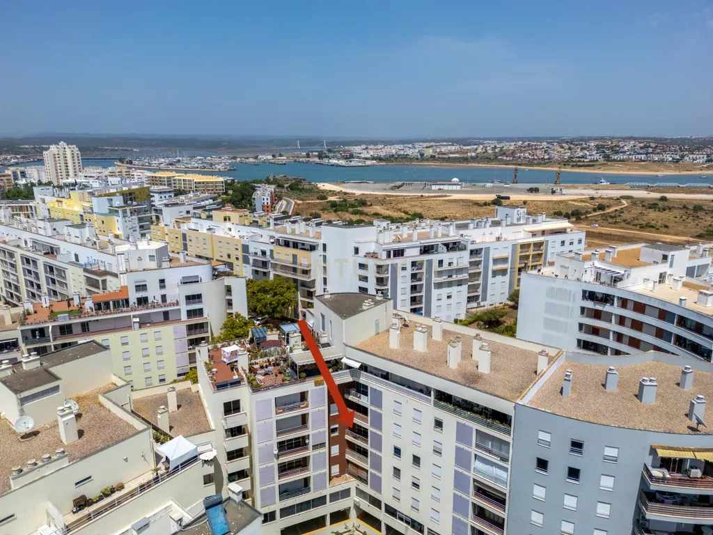 Apartamento T2 - Oportunidade Única a 5 Min da Praia da Rocha! - Image 35