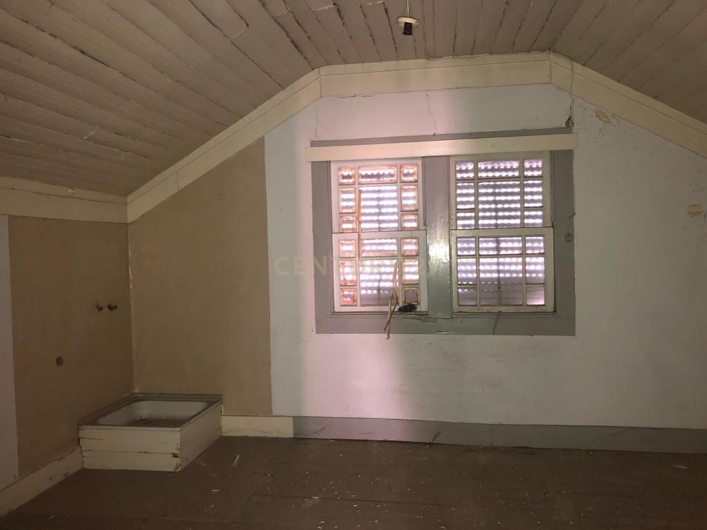 *Moradia para Reabilitação no Centro da Covilhã – Oportunidade Única* - Image 5