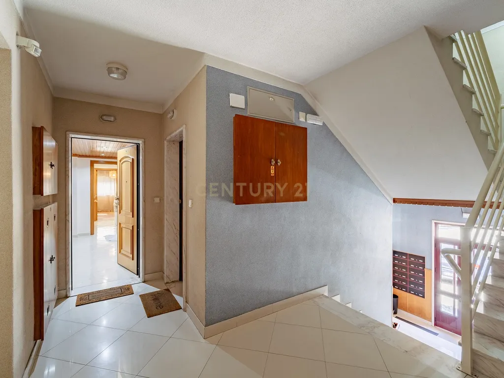 Apartamento T3 COLINAS DO SUL - Image 45