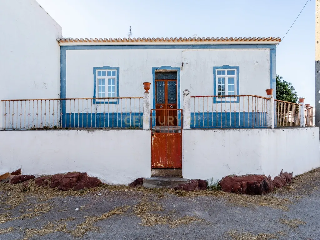 Tradicional moradia térrea I Logradouro I Amorosa – São Bartolomeu de Messines - Image 2