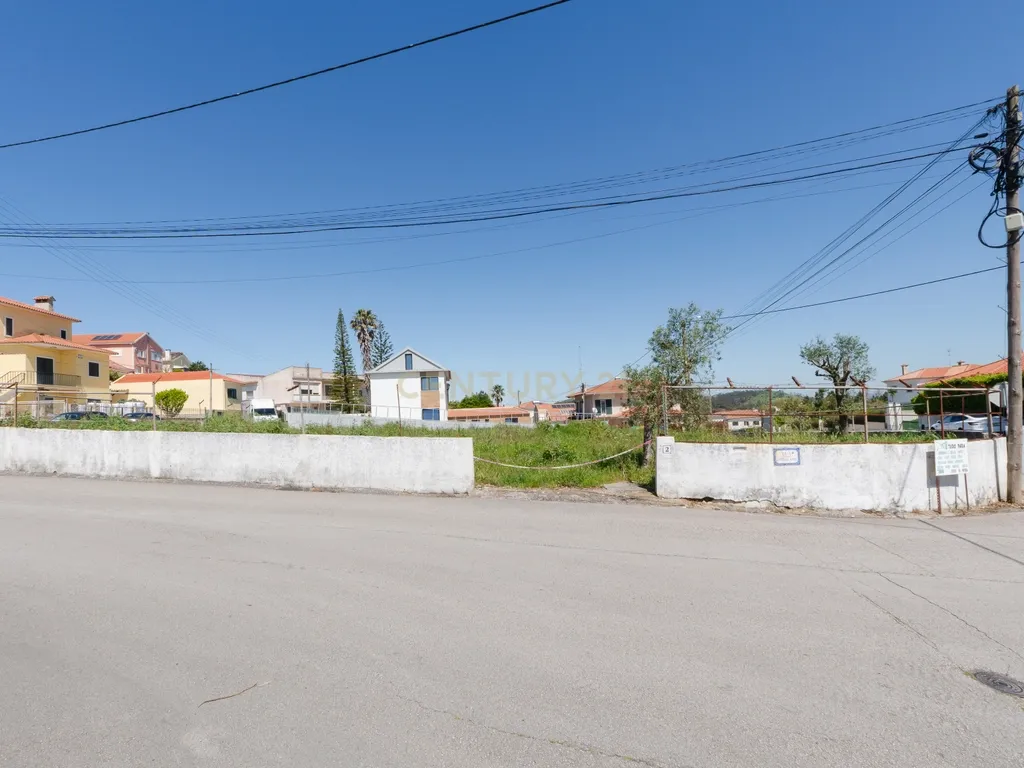 Terreno Urbano na Venda do Pinheiro, Lisboa - Image 4