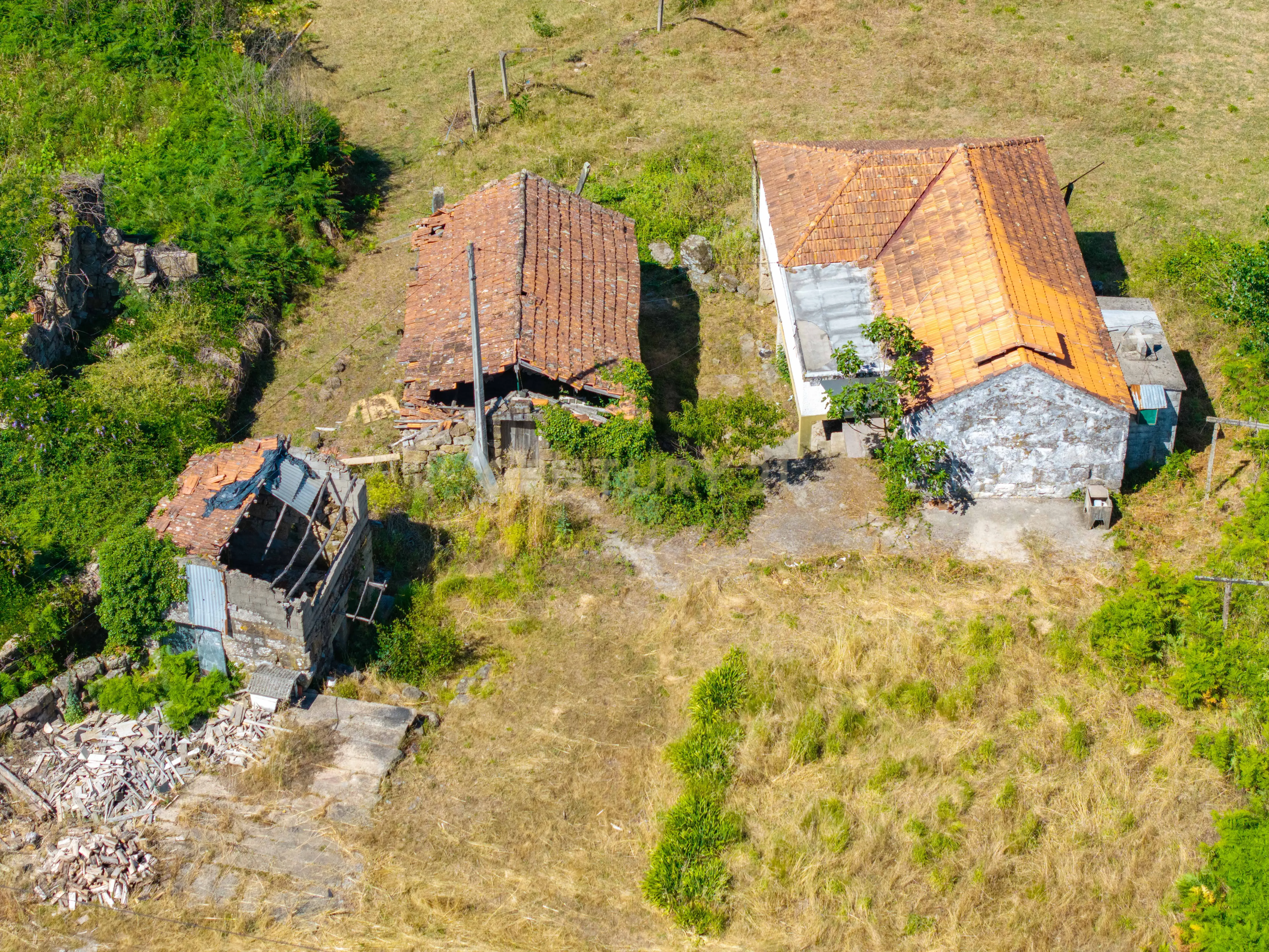 Fotografia 3 de Moradia para Recuperação em Vila Boa do Bispo, Marco de Canaveses