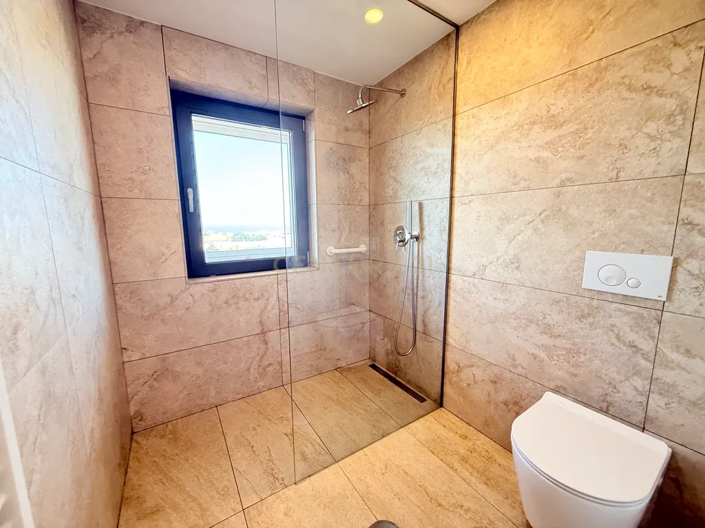 Apartamento T3 Remodelado com Vista Mar – Mindelo, Vila do Conde - Image 18