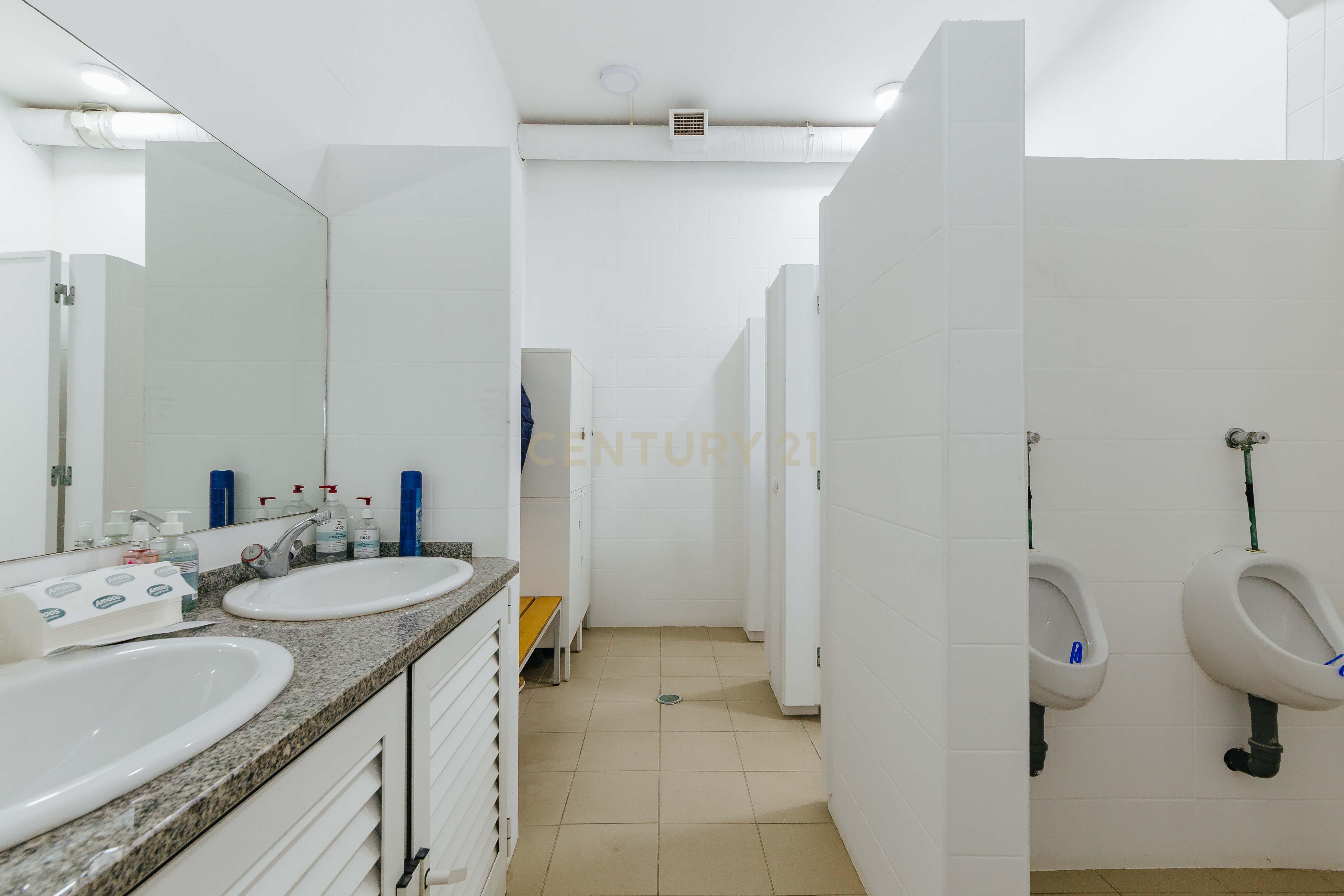 Complexo de 2 Armazéns Modernos em Sintra . Excelente oportunidade de investimento e negocio. - Image 81