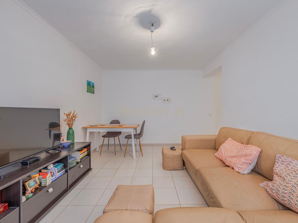 Apartamento T1 em Luz, Lagos - Perto da Praia e Centro - Image 6
