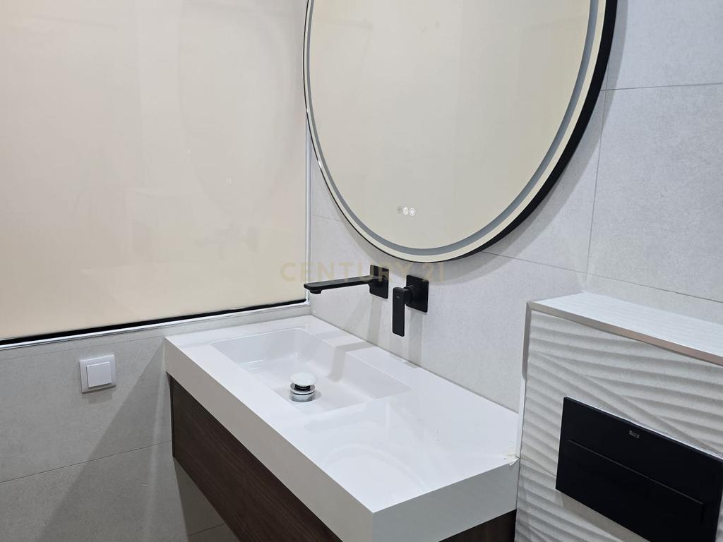 Apartamento  T3 em  Almada  Rua Ramiro Ferrão - Image 8