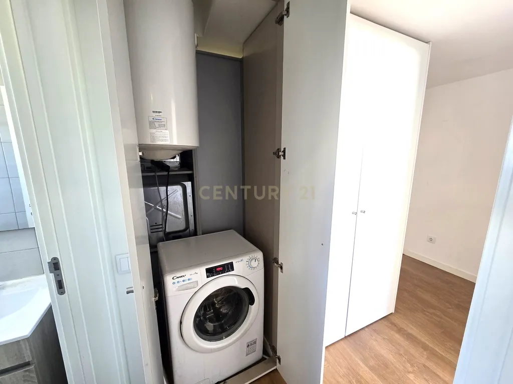 Apartamento T1 transformado em T2 no Feijó - Image 7