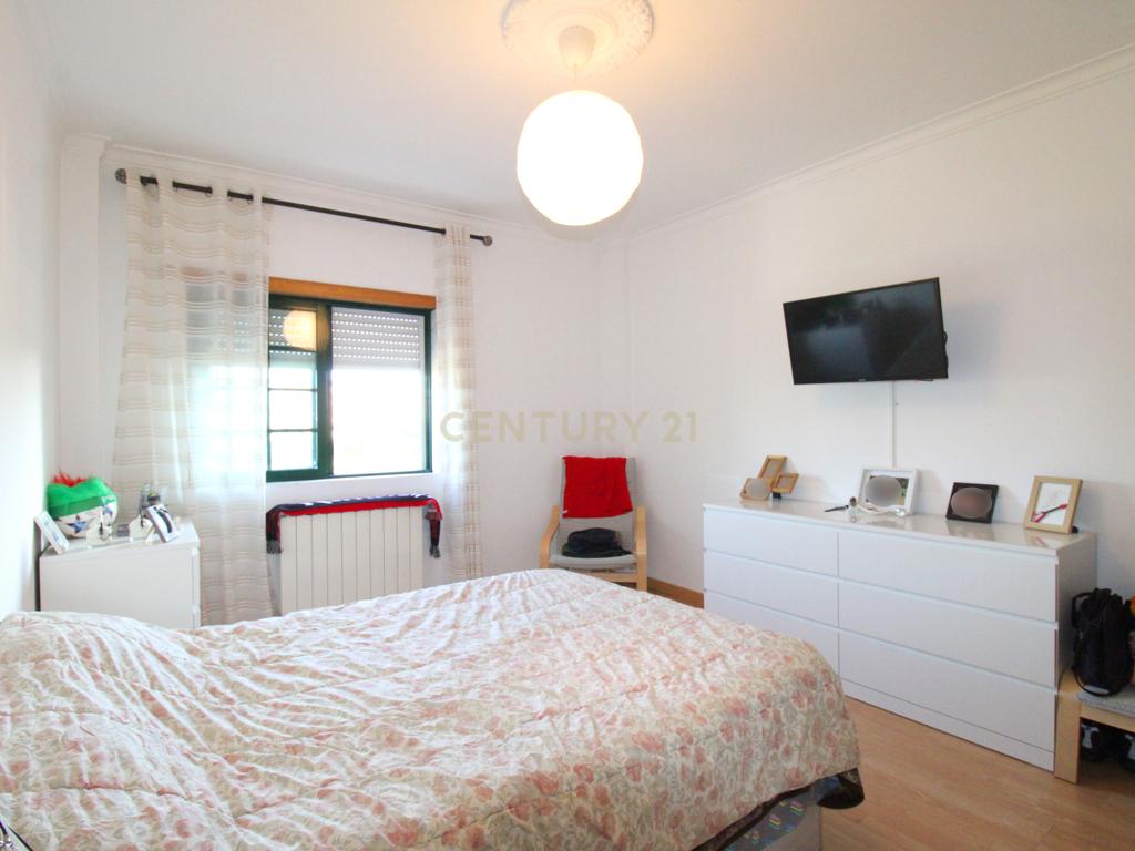 Apartamento T2 em Seixal - Oportunidade Única! - Image 16