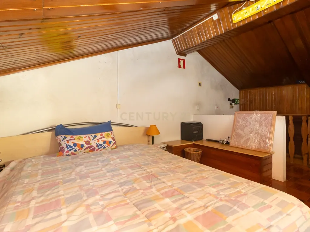 Moradia em Banda de 5 assoalhadas na Banática - Image 57