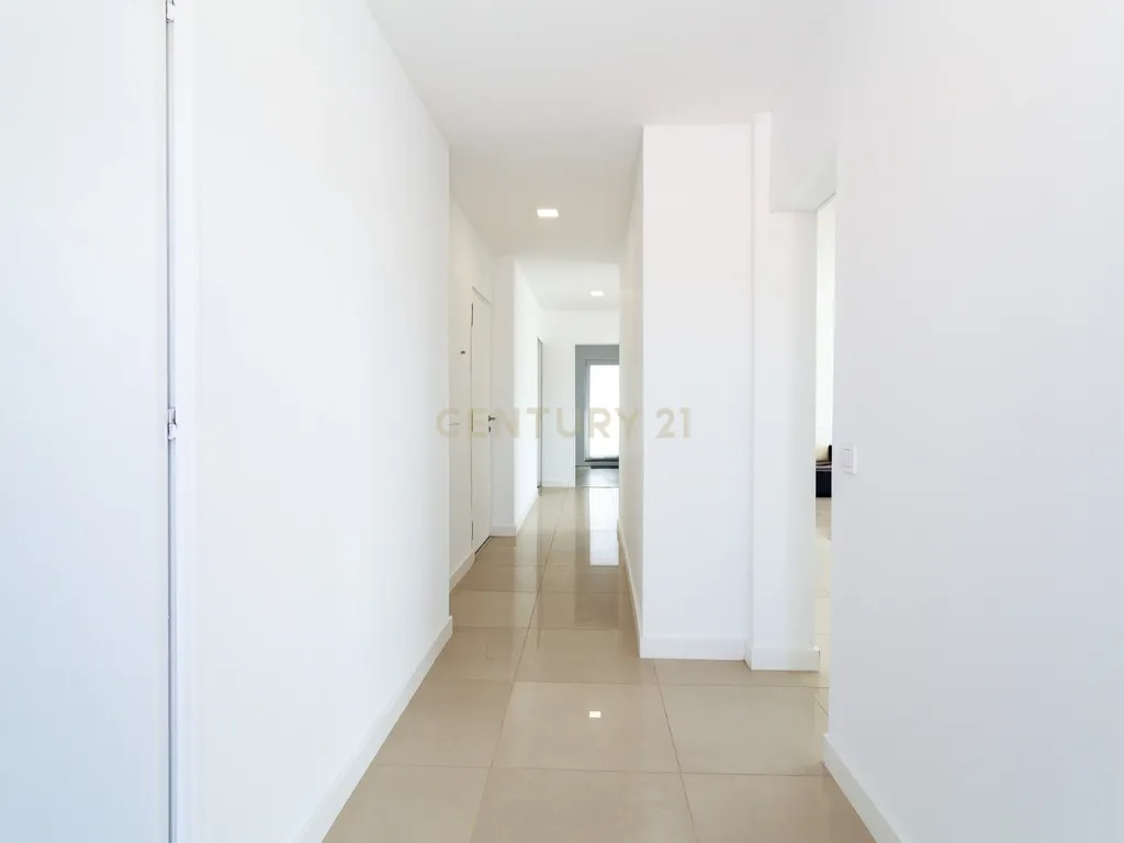 Penthouse T3 com vista mar e serra - Cascais - Image 21