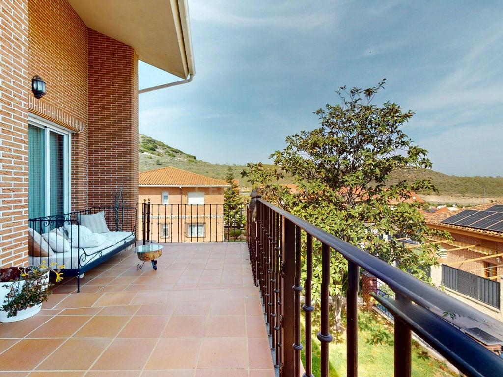 Espetacular Apartamento em Villalbilla, Madrid - 333m² - Image 38