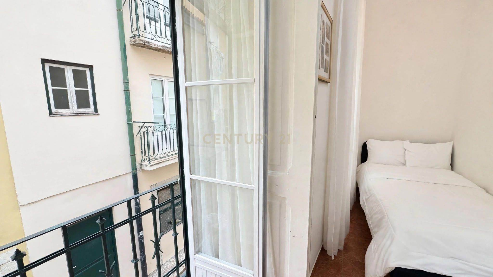 Apartamento T2 à venda em Santa Maria Maior, Lisboa — foto 17