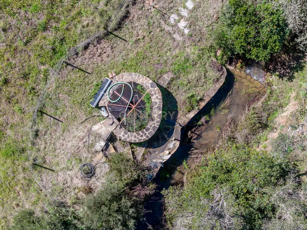 Terreno de 11,4 hectares com ruínas e projetos aprovados – Odemira (Pereiras-Gare) - Image 12