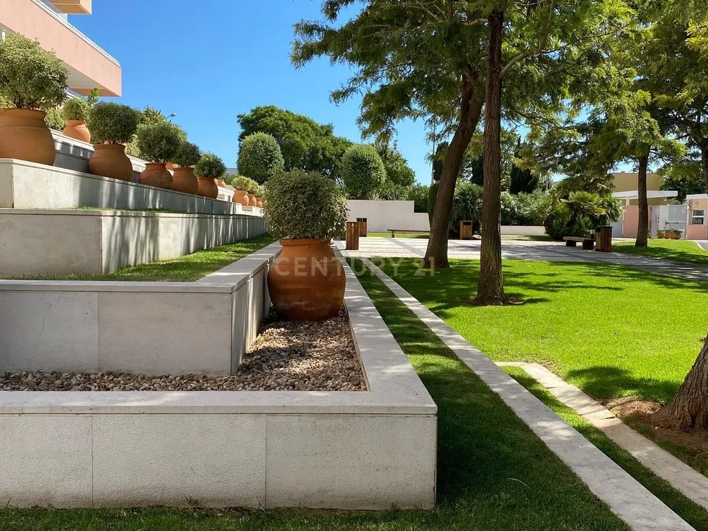 T4 Condominio Fechado com Vista mar, jardins, piscinas, ginasio e segurança 24hrs - Image 11
