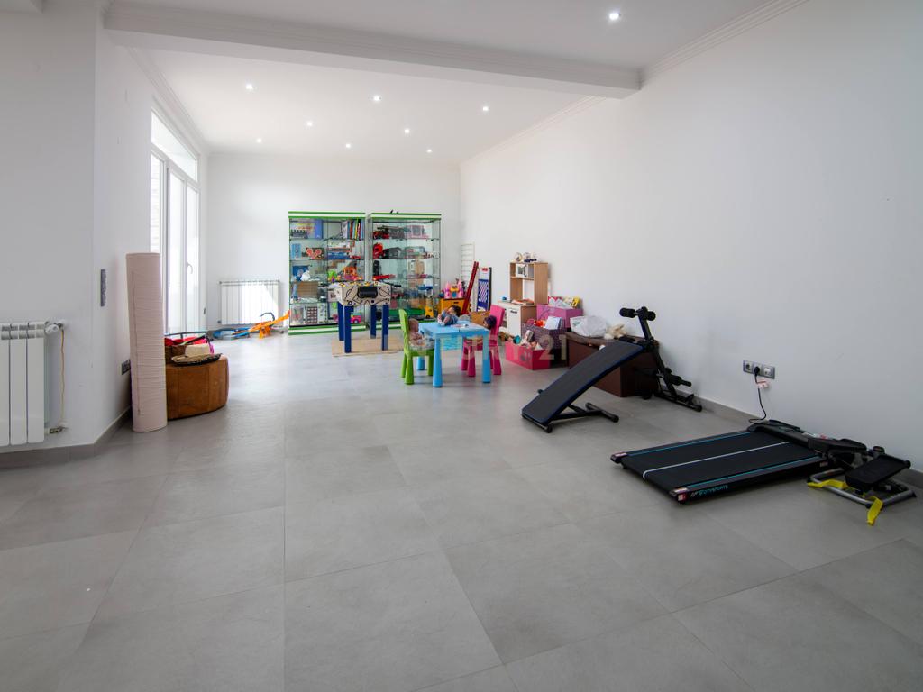 Moradia com Piscina em Vendas Novas - Image 58