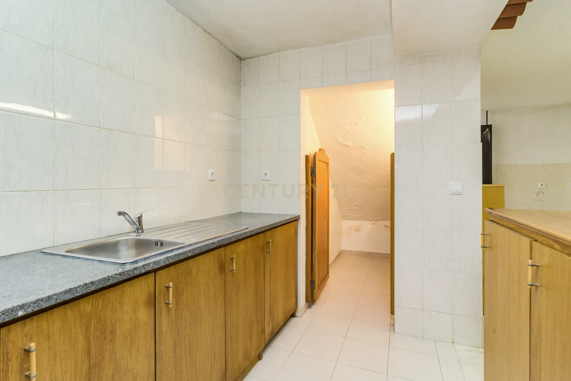 Moradia T4, Praia Santo Amaro de Oeiras e Estação de Comboios - Image 50
