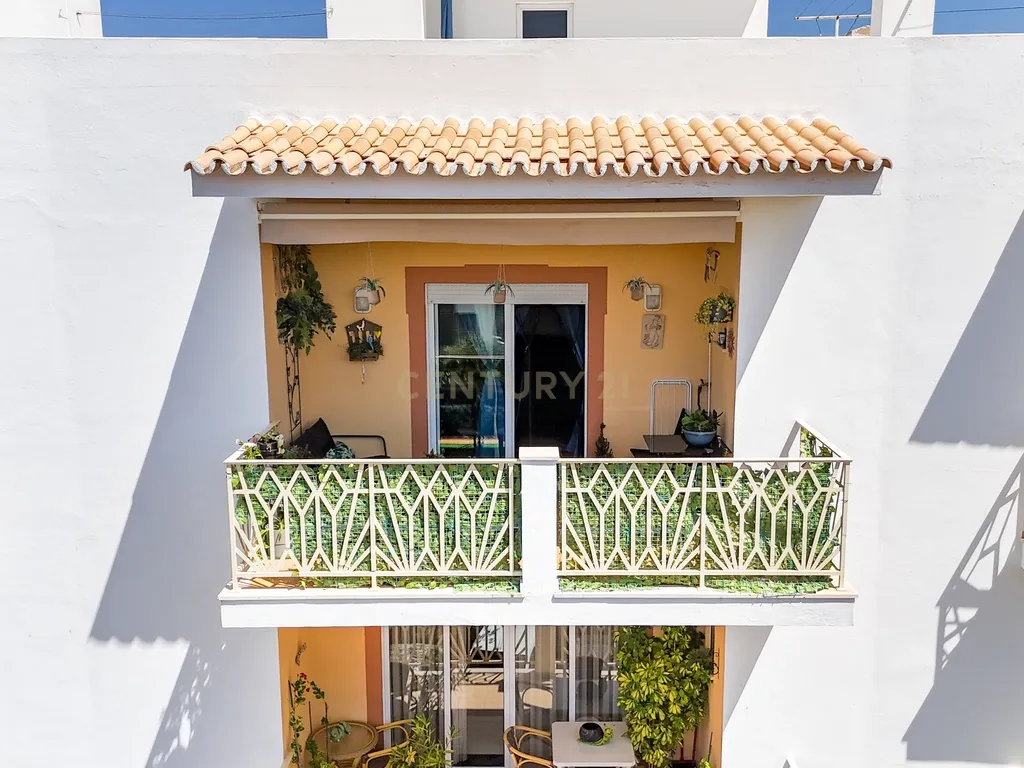 Apartamento T4 com 144m2 no Coração do Algarve - Almancil - Image 43