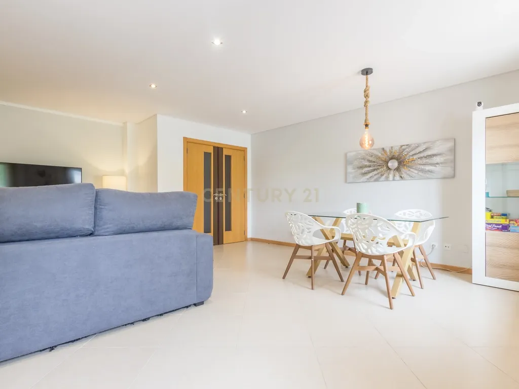 Apartamento T3 | Palhais – Barreiro | R/C – 145m2 - Image 7
