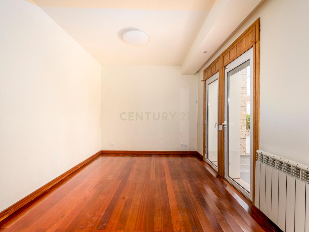 Moradia T4+1 em Condomínio Privado – Parque das Nações, Lisboa - Image 30