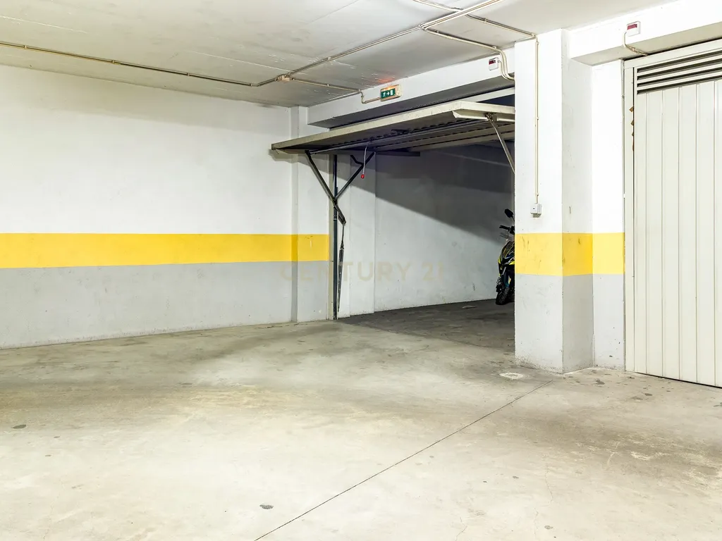 Apartamento T3 mobilado, equipado, com garagem, em Carnaxide, Oeiras. Para arrendar! - Image 28