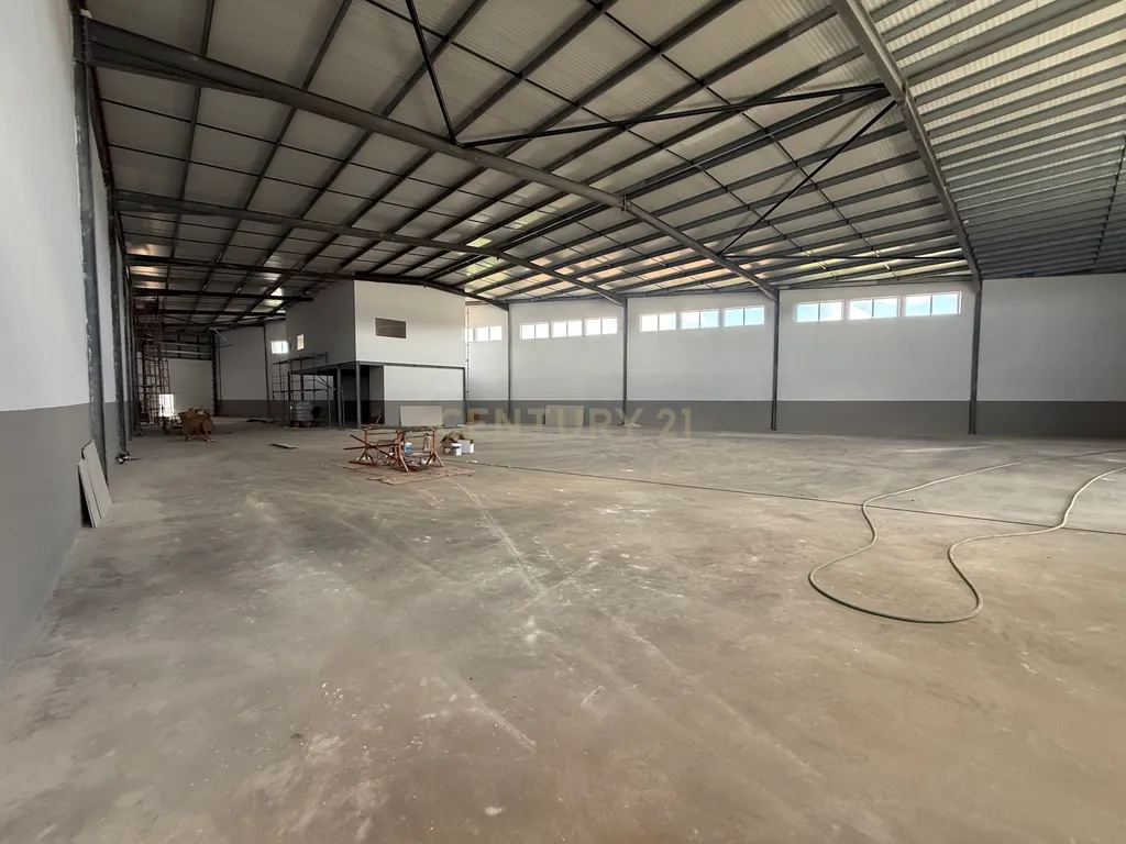 ARMAZÉM INDUSTRIAL | SANTO TIRSO | INVESTIMENTO / LOGÍSTICA / COMÉRCIO E INDÚSTRIA - Image 7