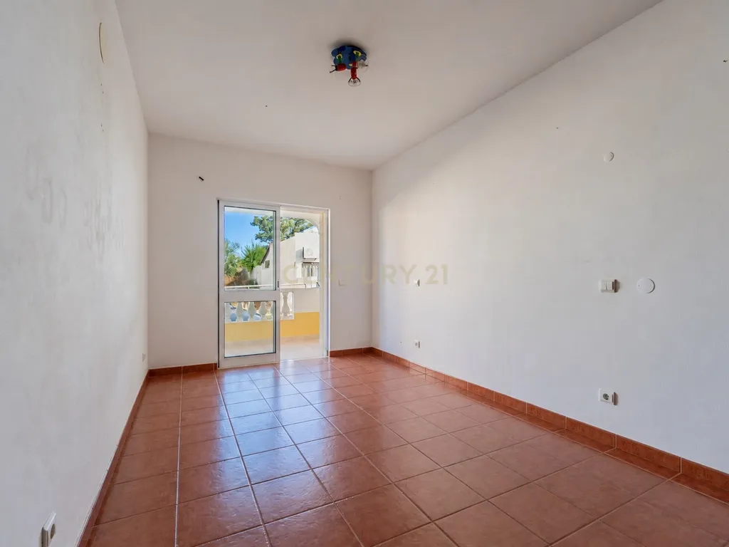 Apartamento T3 em Silves, Faro - Image 13