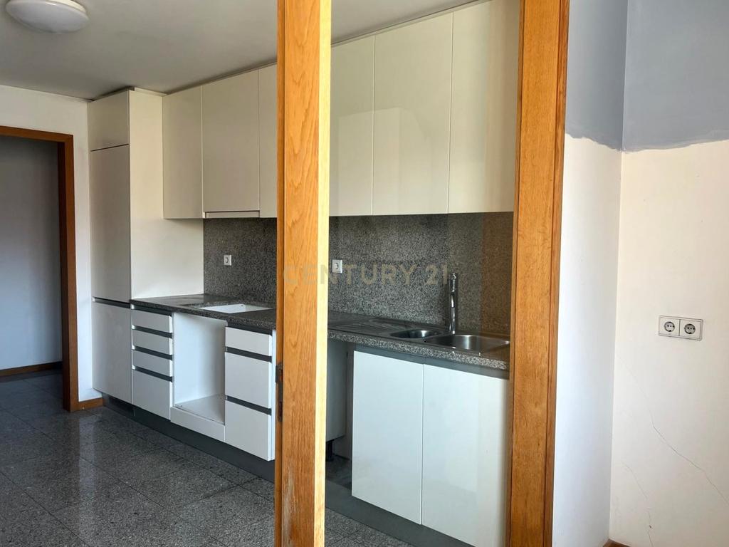 Apartamento T3 Praia, Matosinhos - Image 2