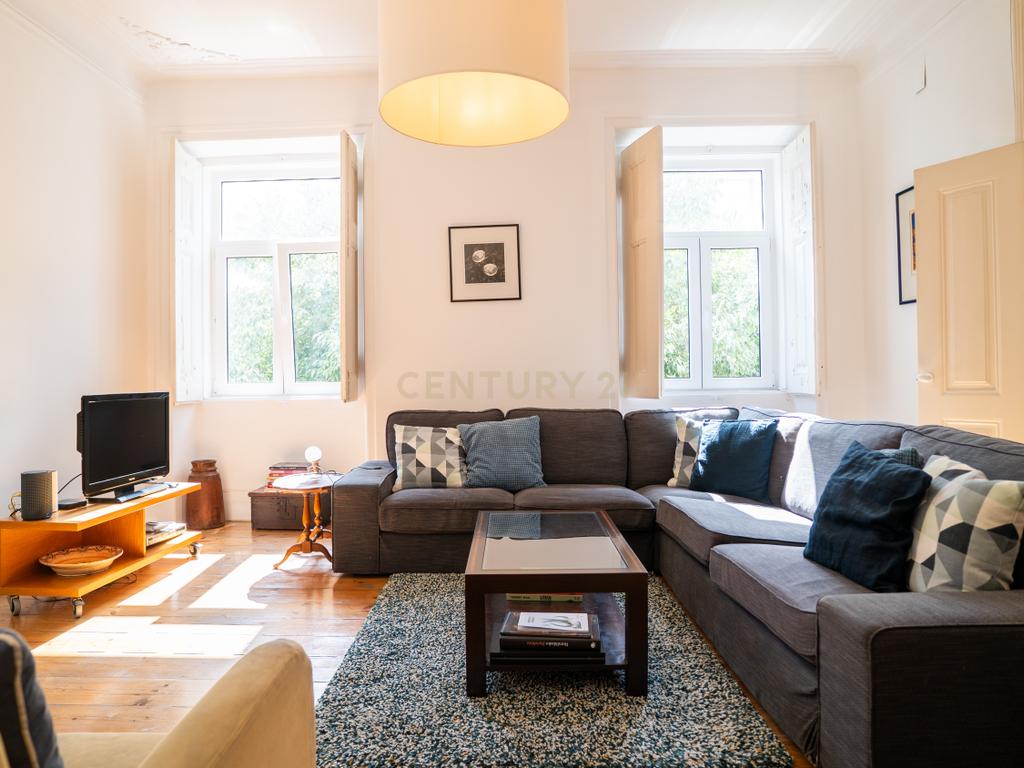 Apartamento T5 em Arroios: mais espaço, mais conforto e mais Família! - Image 15