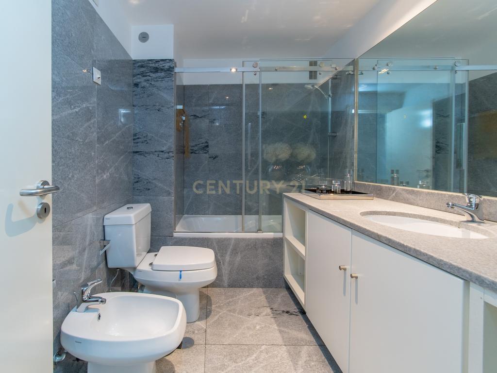 Apartamento T2 de Luxo Mobilado para arrendamento no Condomínio Pateo Central - Image 40