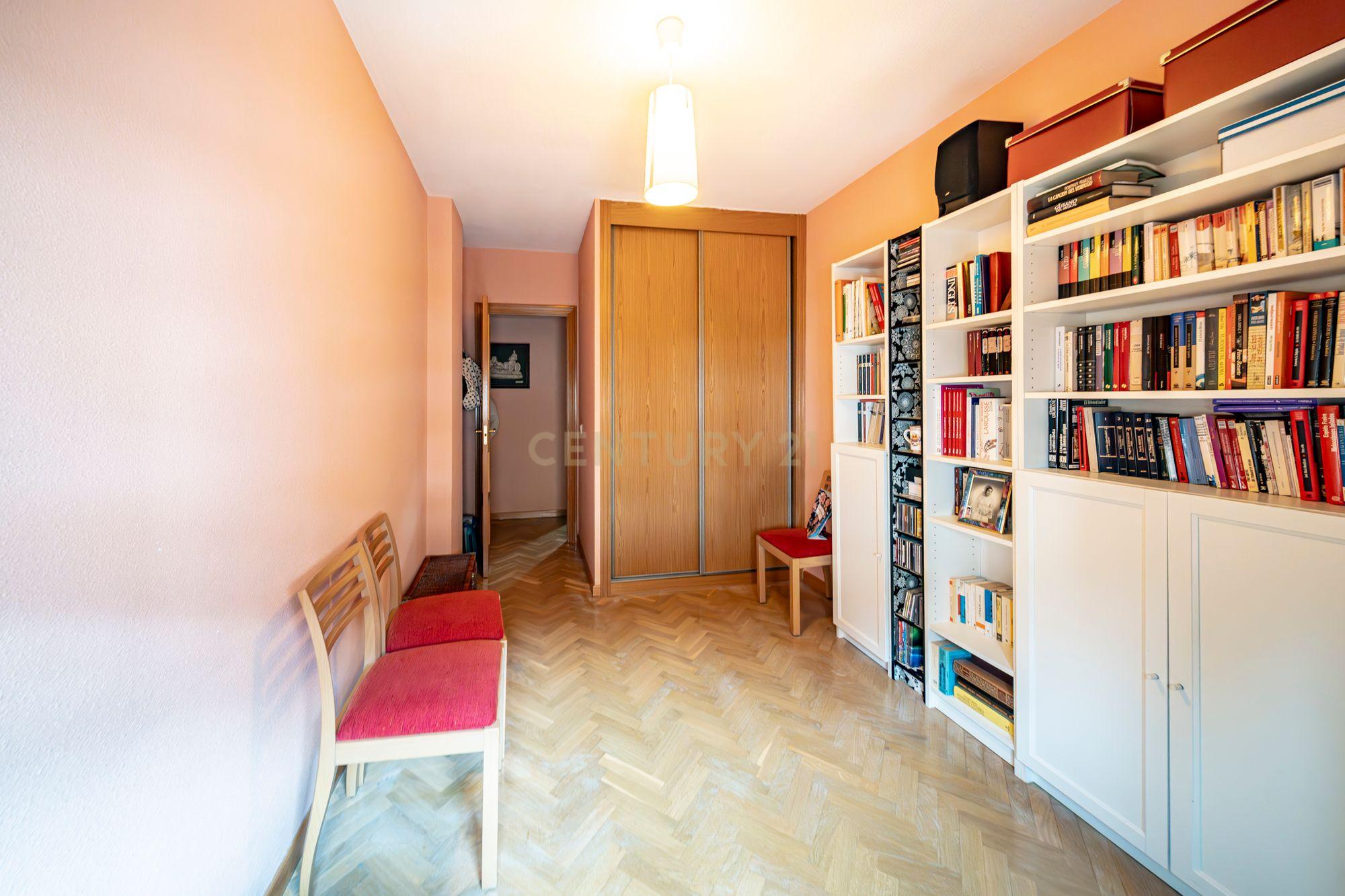 Apartamento de Luxo com Terraço em Comunidade Fechada - Madrid - Image 29