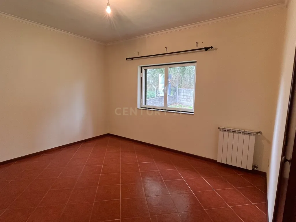 Espetacular Moradia T3 com Jardim em Viana do Castelo - Image 19