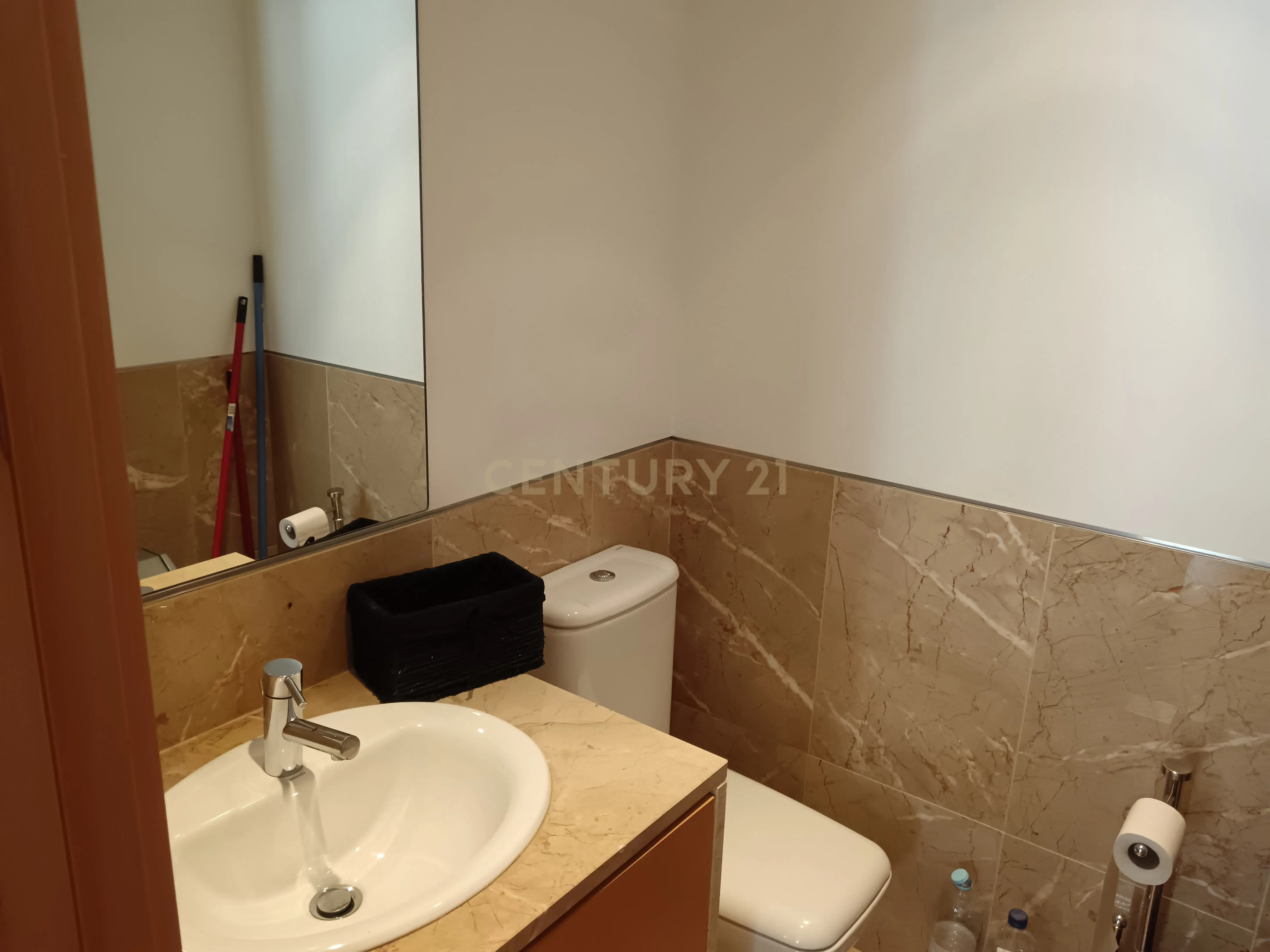 Fotografia 5 de Escritório com WC e Vista Rio no 14º Piso – Parque das Nações (Com Estacionamento privativo)